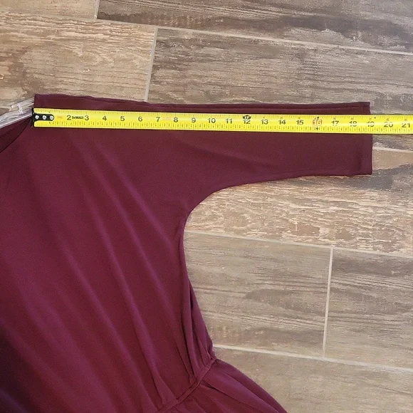 Nina Leonard 3/4 Sleeve Jumpsuit in Wine, Size Medium - Picture 10 of 13